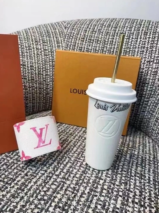 STRAW LOUIS CUSTOM AND CUP 0808